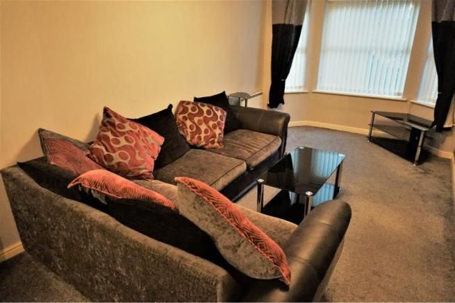 Property photo 3 of 12