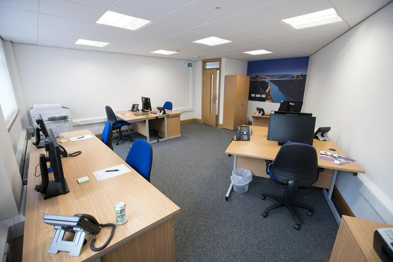 Property photo 3 of 17