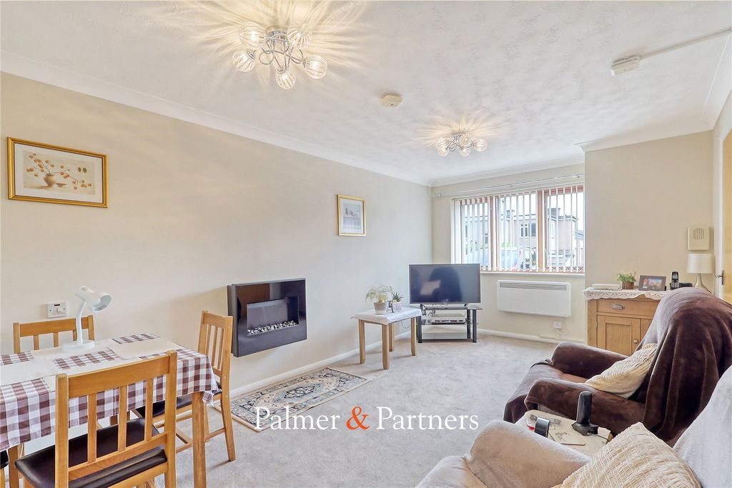 Property photo 3 of 12 Picture No. 03