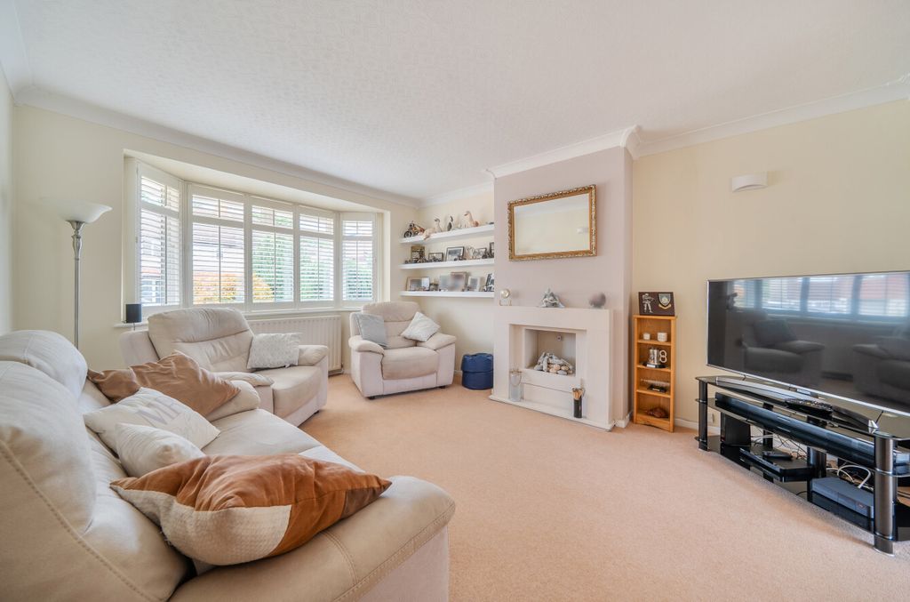 Property photo 2 of 21 1477089-9-6A29568...