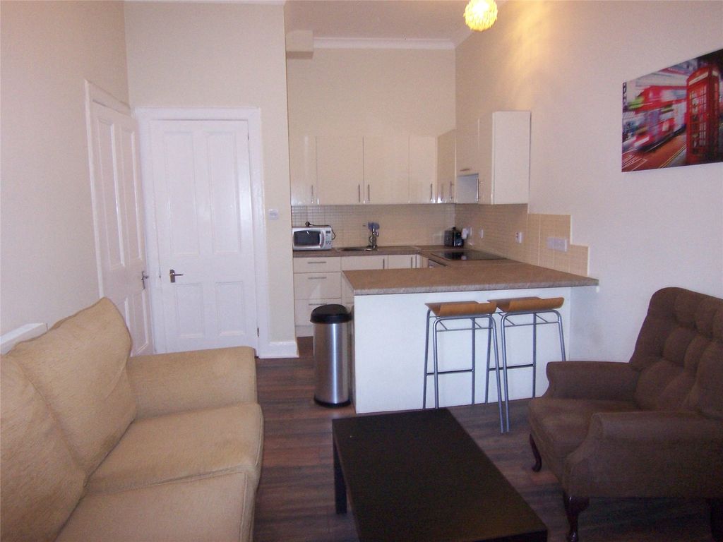 Property photo 3 of 11 Photo 3