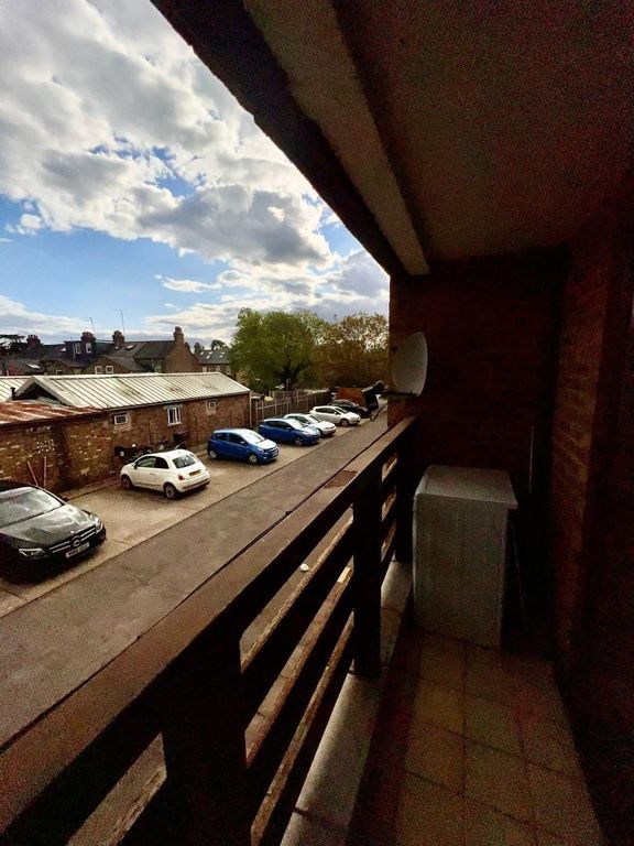 Property photo 1 of 2 A2B24749-65c3-4521-Be14-d67d1ce72Ef3.Jpg
