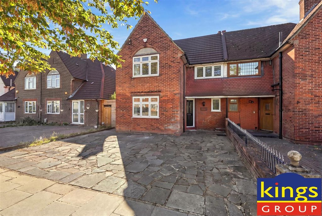 Property photo 1 of 29