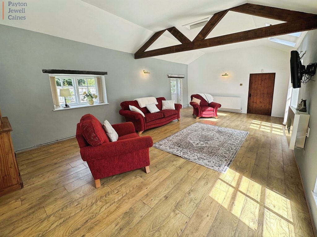 Property photo 2 of 26 Not Specified