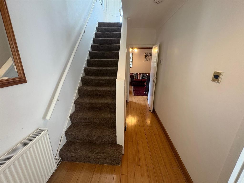 Property photo 2 of 13 2.Jpg