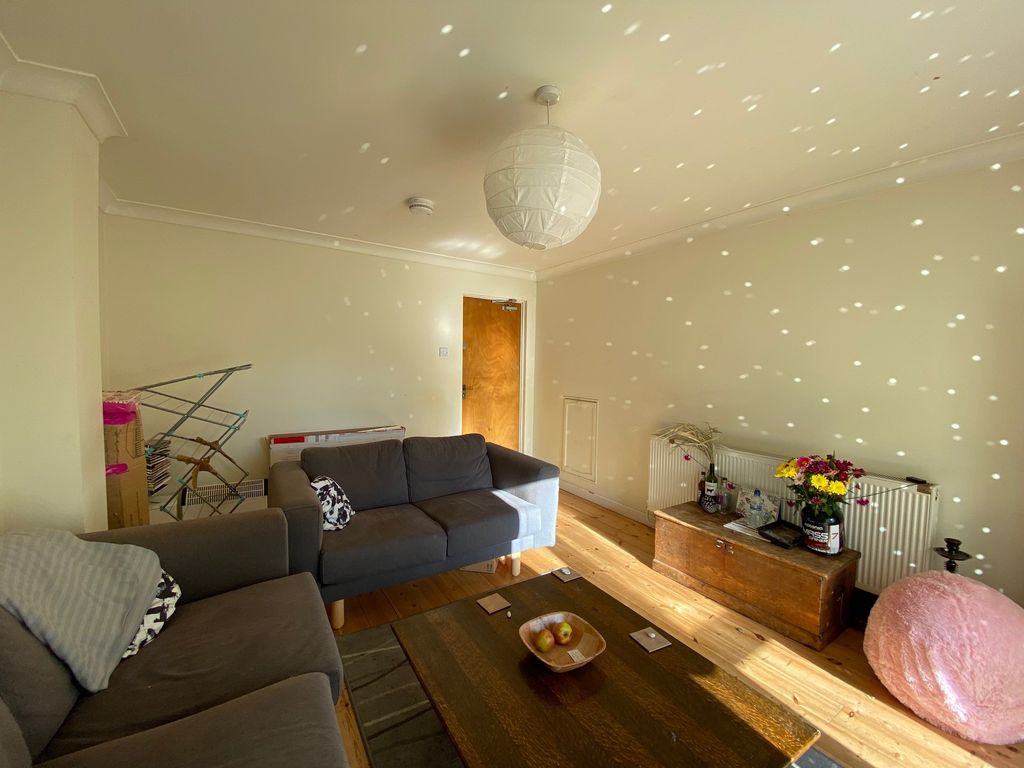 Property photo 3 of 15 Imported Image