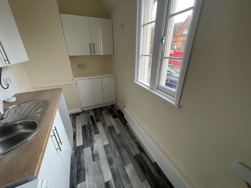 Property photo 3 of 6 3002