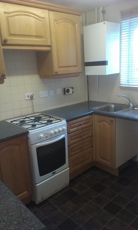 Property photo 3 of 12