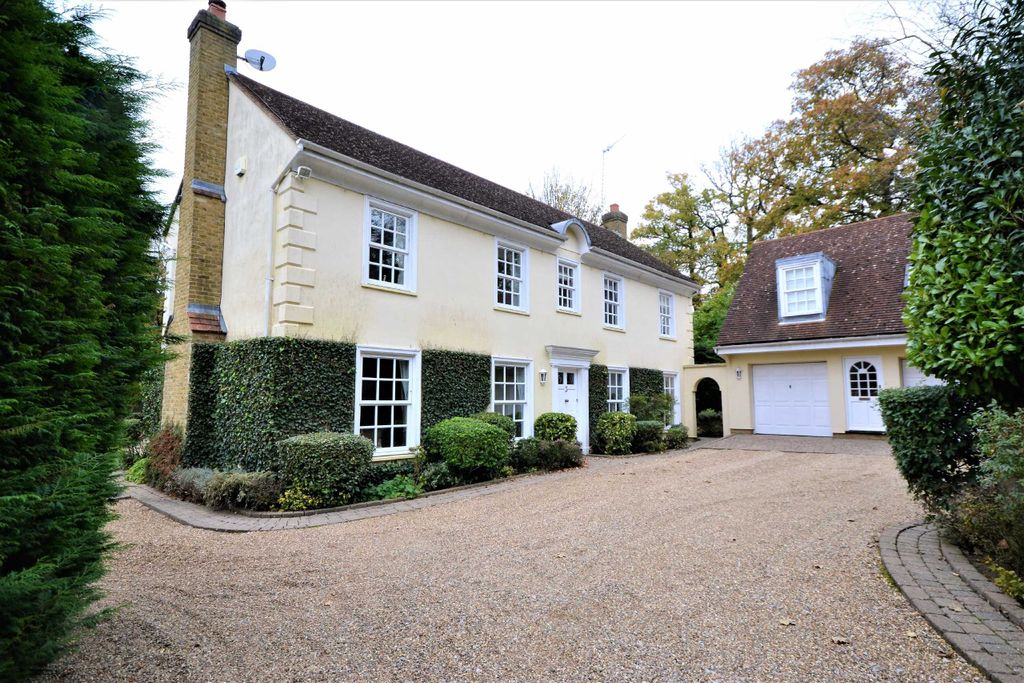 Property photo 2 of 18 Photo