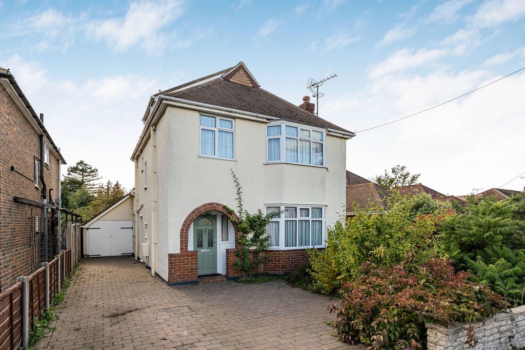 Property photo 1 of 23
