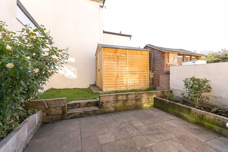 Property photo 3 of 14 Private Garden