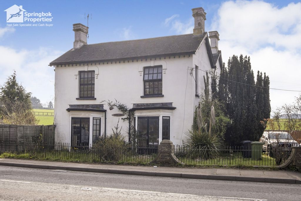 Property photo 1 of 16 Front View