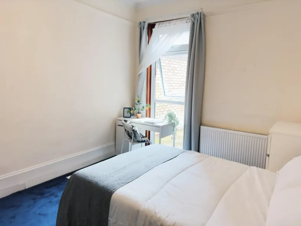 Property photo 2 of 4