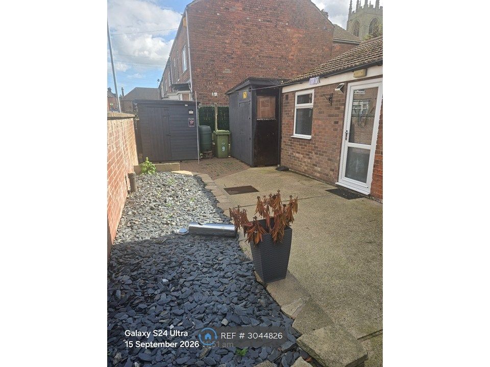 Property photo 2 of 16