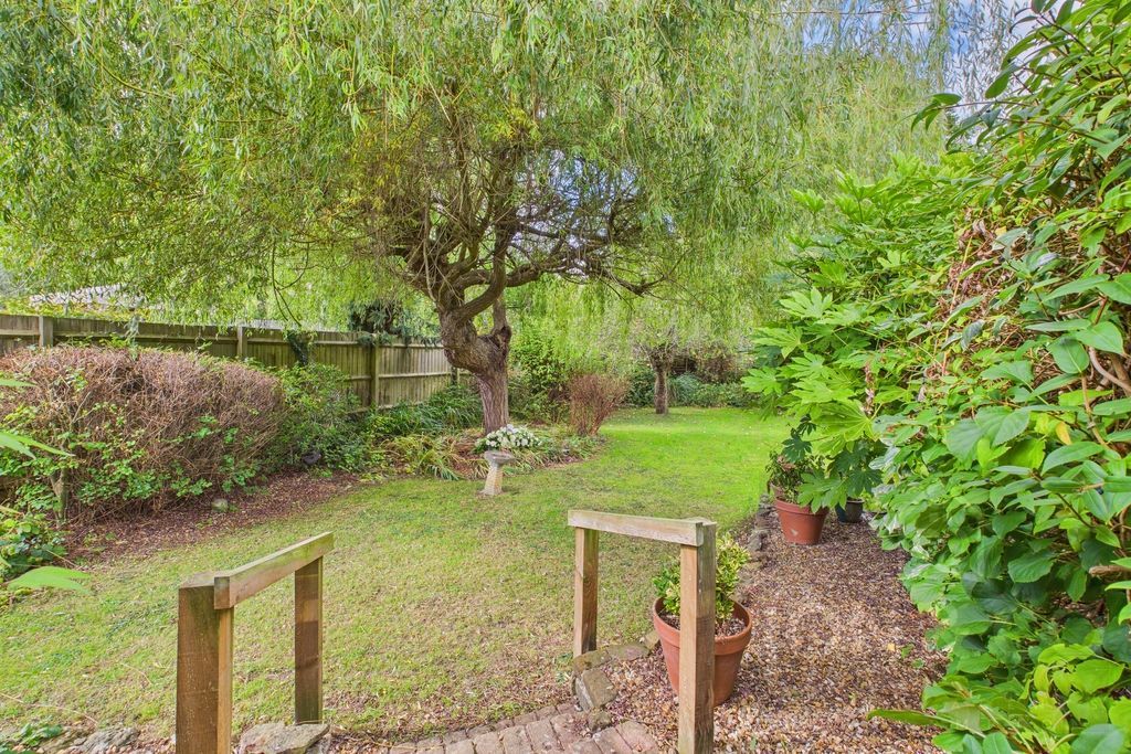 Property photo 3 of 24