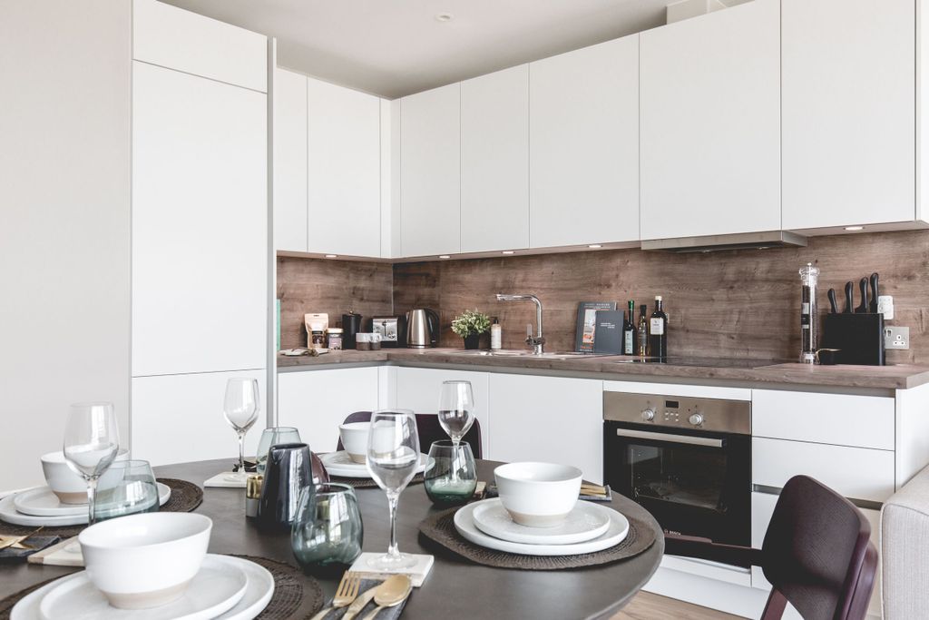 Property photo 3 of 20 Kitchen (Example)