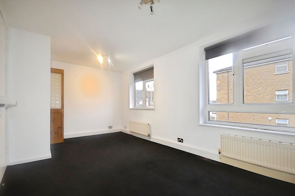 Property photo 2 of 5 460048d1-Fileacce...