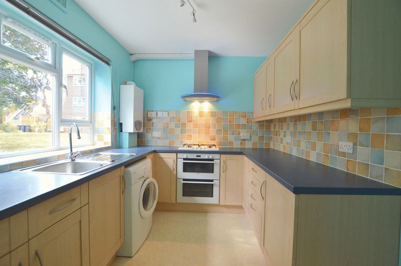 Property photo 2 of 10 Photo 8