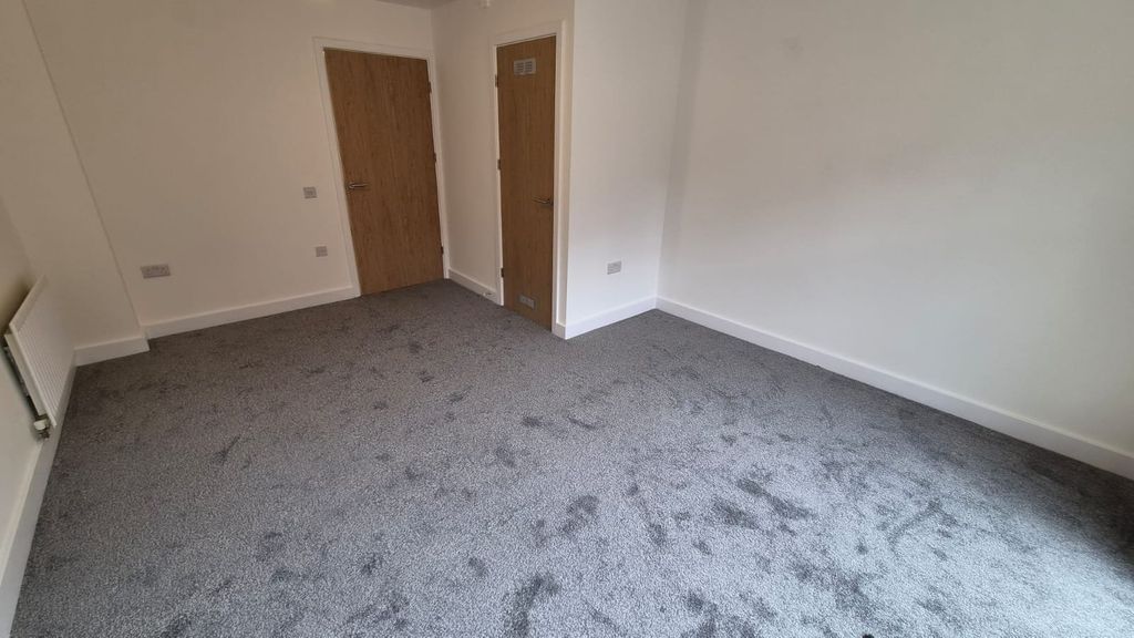 Property photo 3 of 11 Picture No. 11