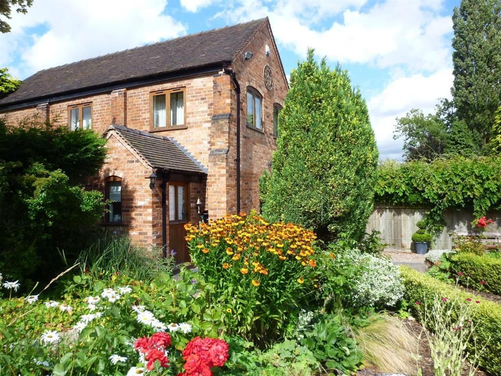 Property photo 2 of 19