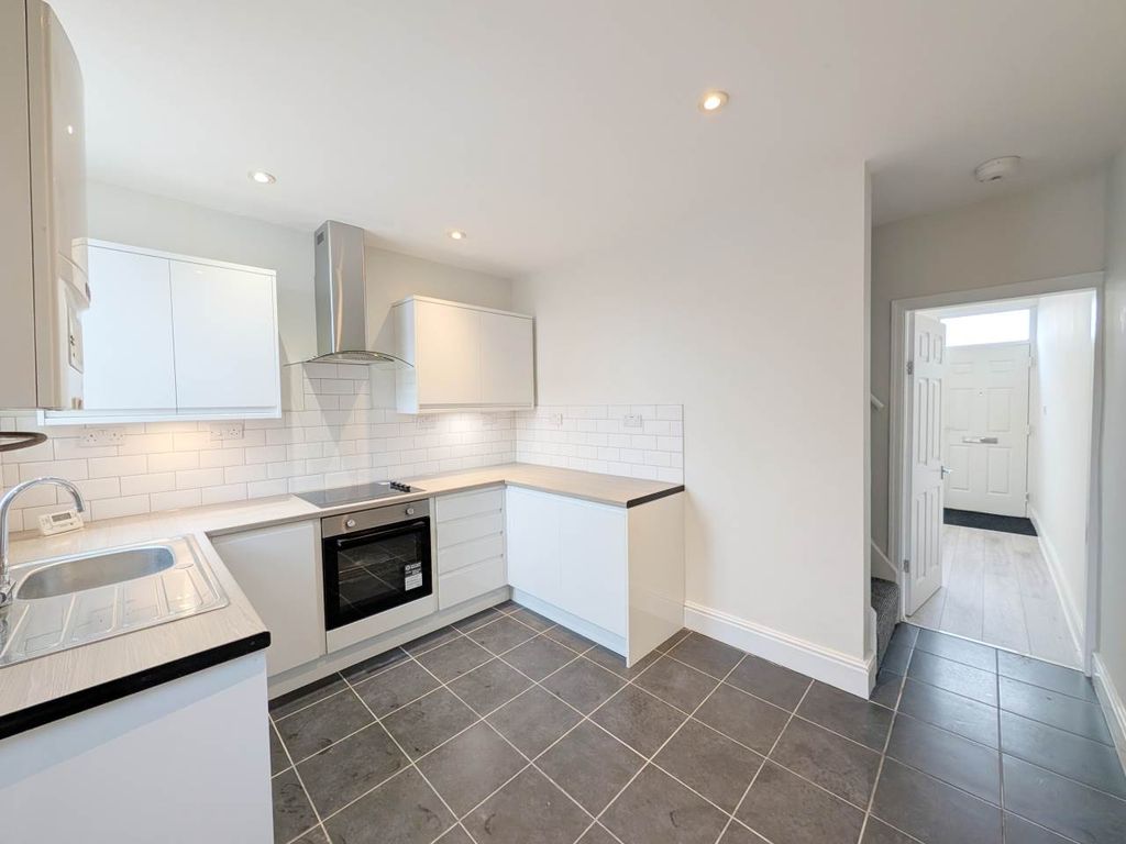 Property photo 3 of 8 Pxl_20260211_100401147 (1)