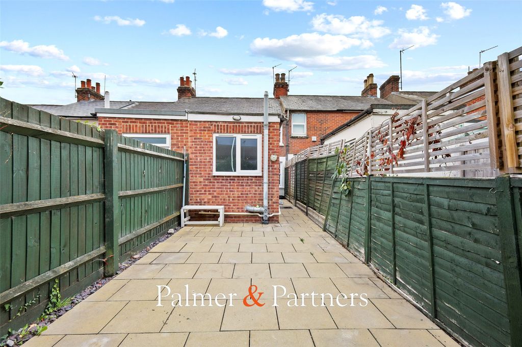 Property photo 3 of 17 Picture No. 16