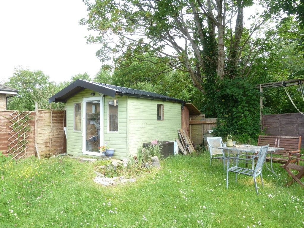 Property photo 2 of 24