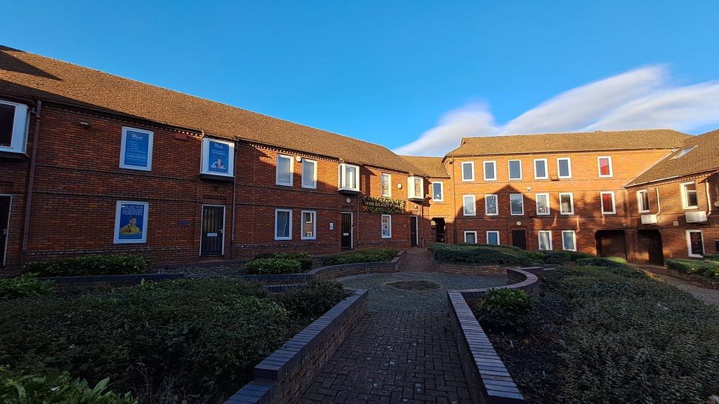 Property photo 2 of 11 Photo 13