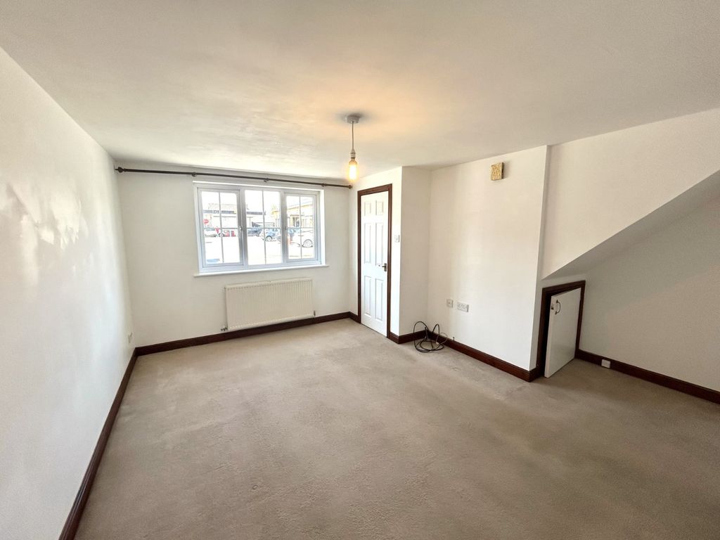 Property photo 3 of 11 Picture No. 13