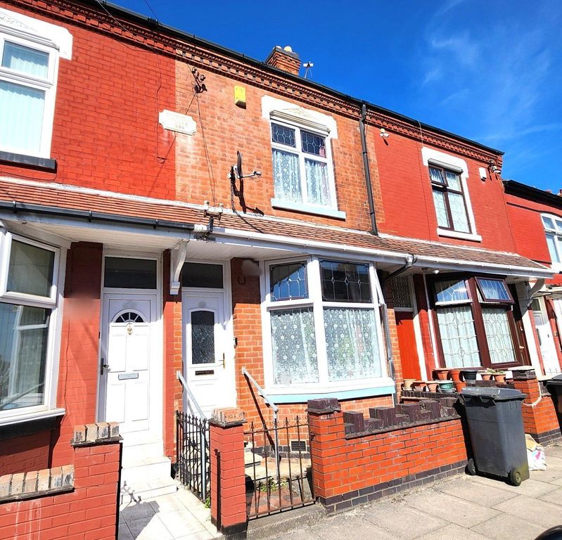 Property photo 1 of 17