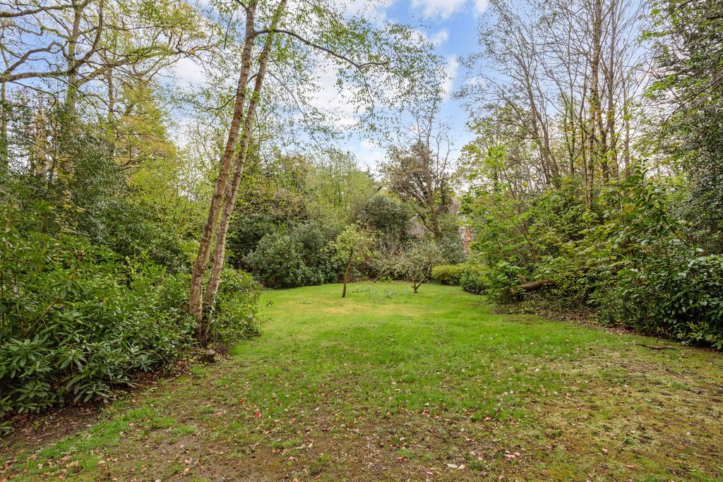 Property photo 3 of 15