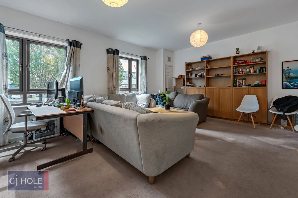 Property photo 1 of 11 Picture No. 25
