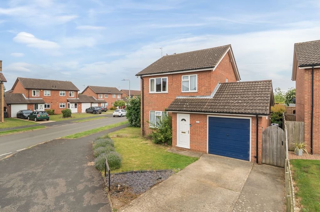 Property photo 1 of 19 -6847Dd9B80916-l-1304930-5-68470Bf5ce3cd