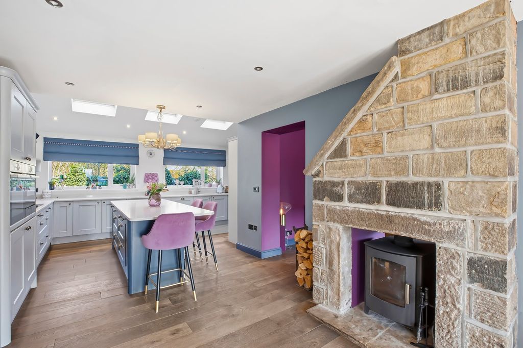 Property photo 3 of 32 Picture No. 04