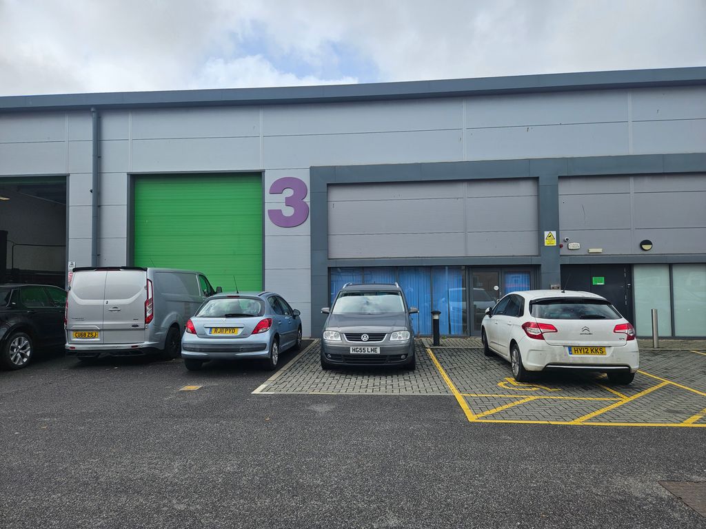 Property photo 3 of 10