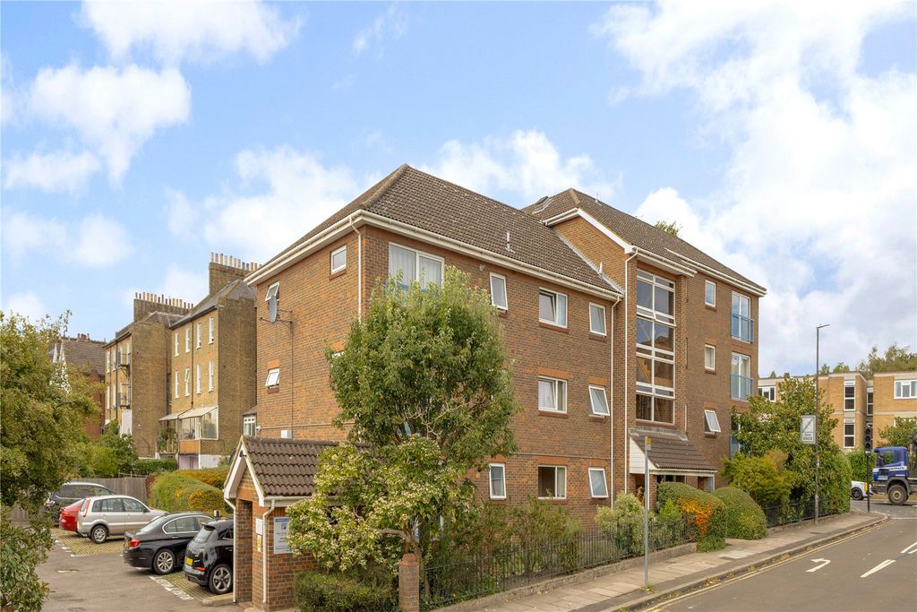 Property photo 1 of 13 Picture No. 02