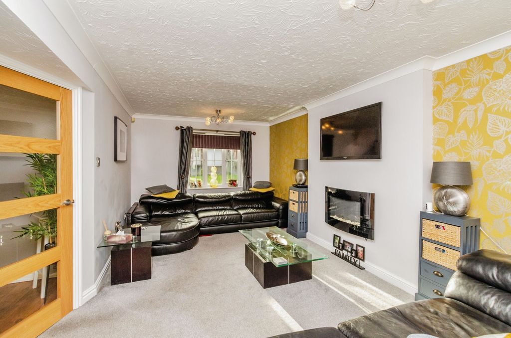 Property photo 3 of 27 Photography