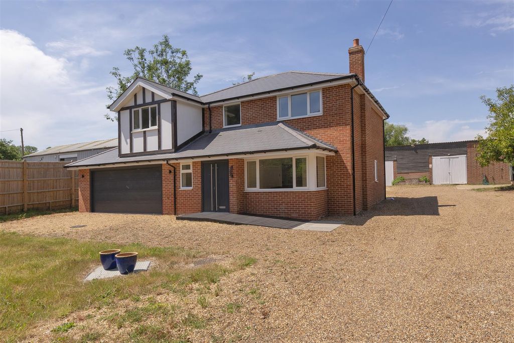 Property photo 1 of 21 03