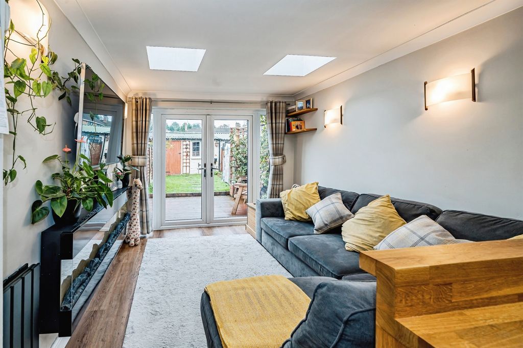 Property photo 1 of 13