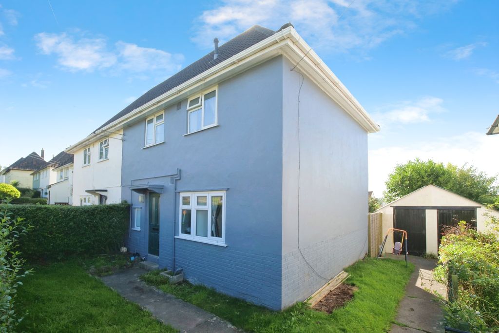Property photo 1 of 17 Photography