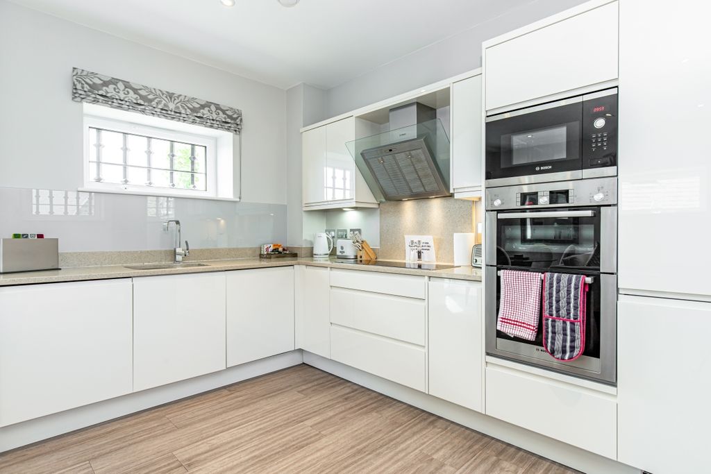 Property photo 3 of 9 129568