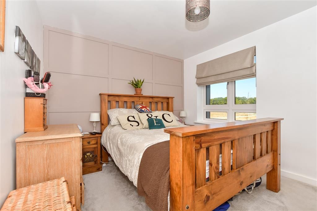 Property photo 2 of 13 Bedroom 1