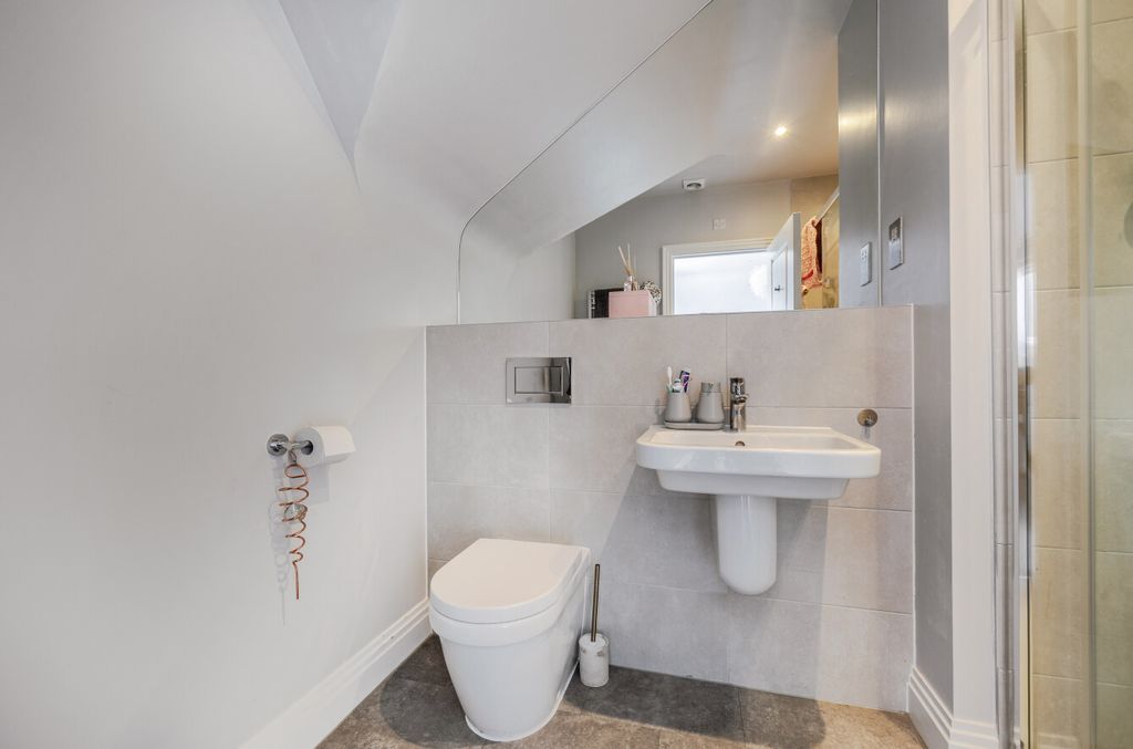 Additional image 29 of 5 bed detached house for saleAster Lea, Warfield, Bracknell RG42