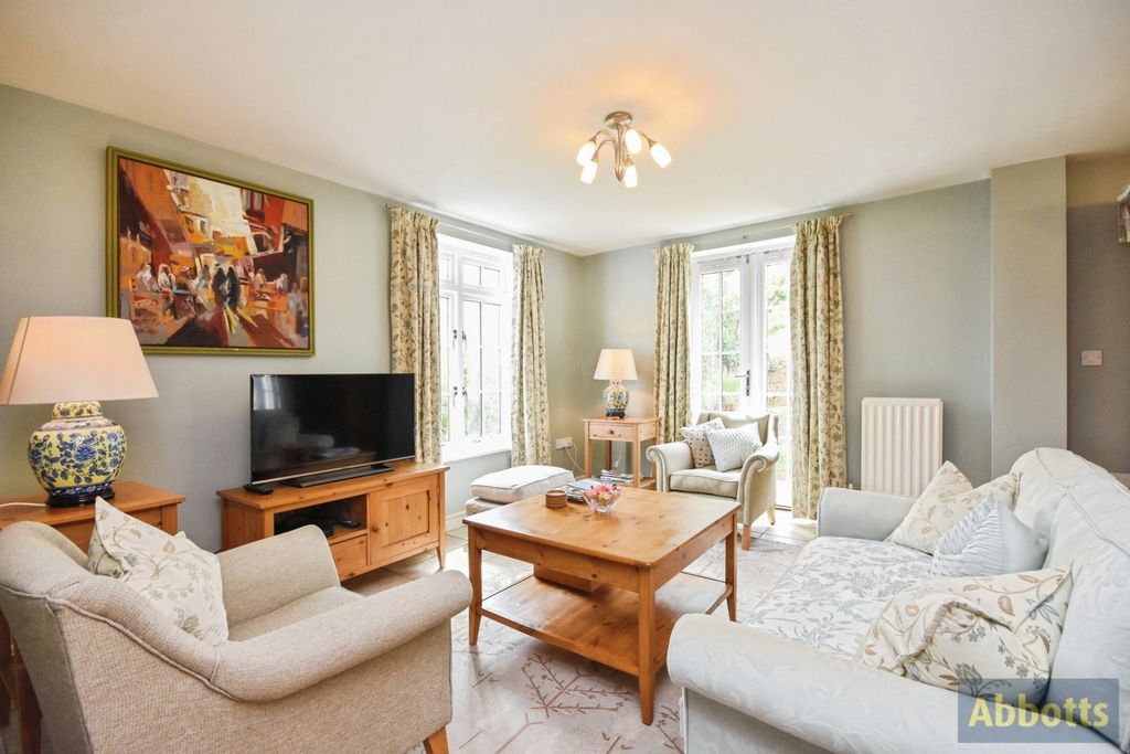 Property photo 3 of 30 Pbox-Img.Jpg