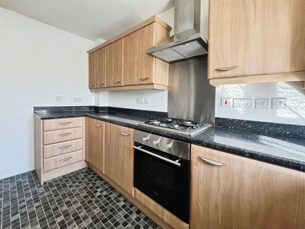Property photo 2 of 16 Pbox-Img.Jpg