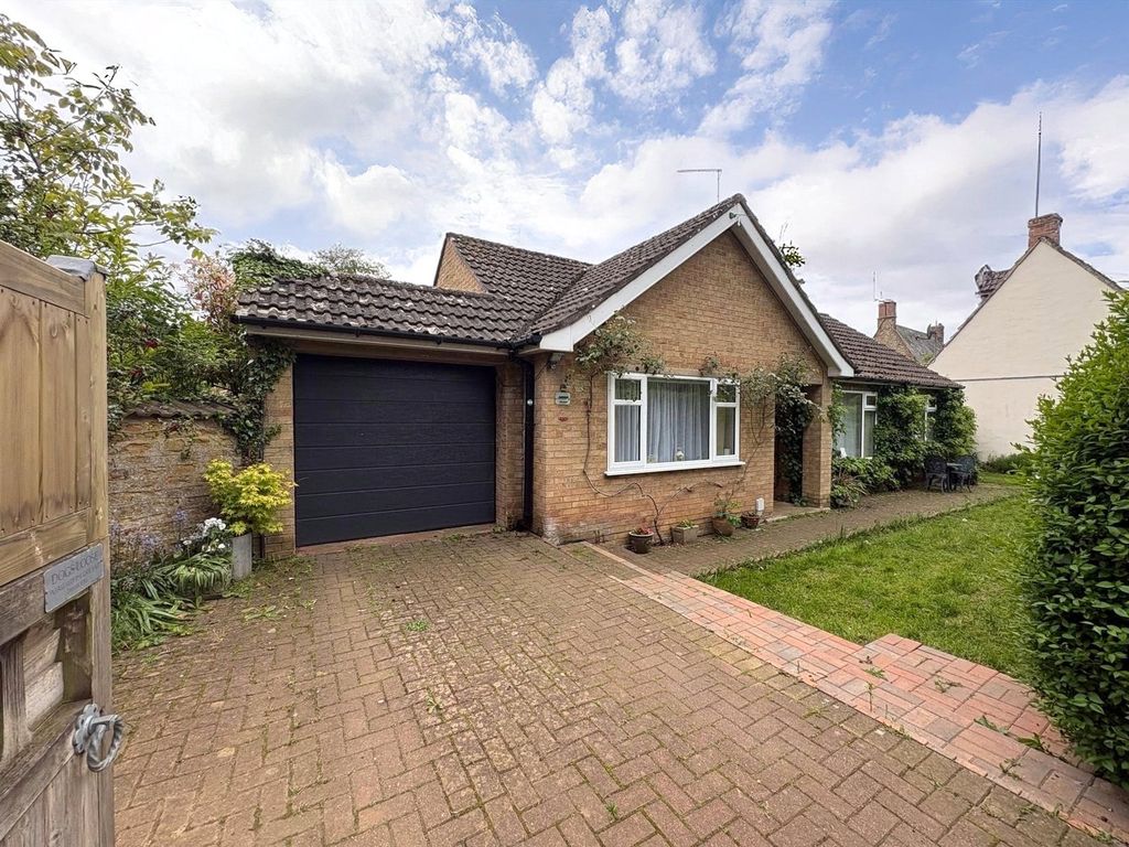 Property photo 1 of 34 Picture No. 62