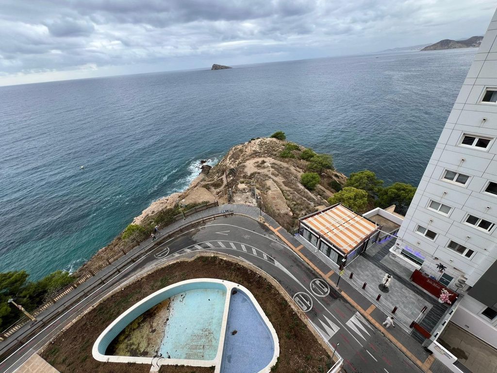 Property photo 3 of 40