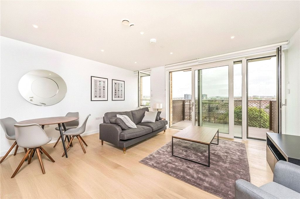 Property photo 1 of 10 Reception Room