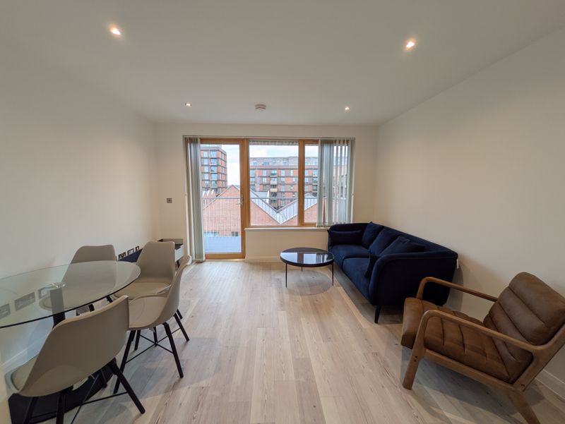 Property photo 3 of 8 Photo 8