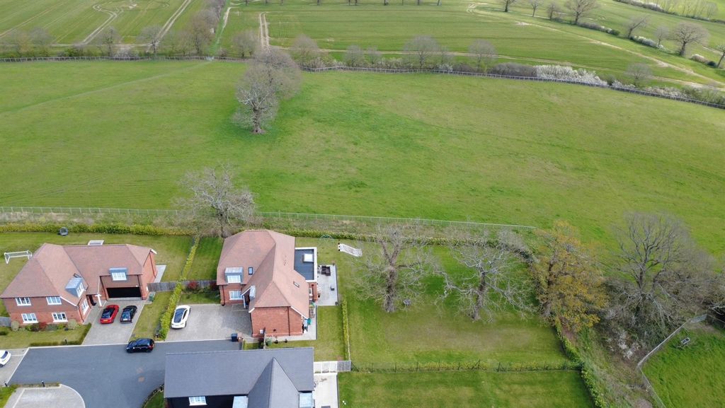 Property photo 3 of 26 Drone (1).Jpg